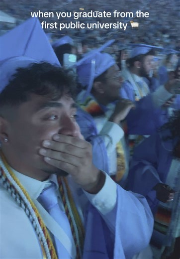 Orgullosamente Alumni de UNC: Dos Títulos