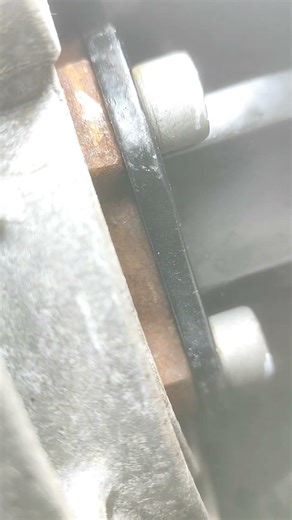 Audi A4 B8 Luz flanszy mechanizmu różnicowego od strony pasażera