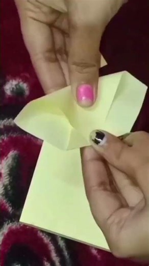 Diy sticky notes heart❤️🦋🌺in just 1 min 🌺. #shotsvideo #diy #heart