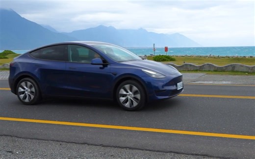 Model Y LFP到底变了多少东西｜这些配件有雷，勿踩！｜全车一体铸造真的好吗｜你真的要省30万买单马达小电池吗?