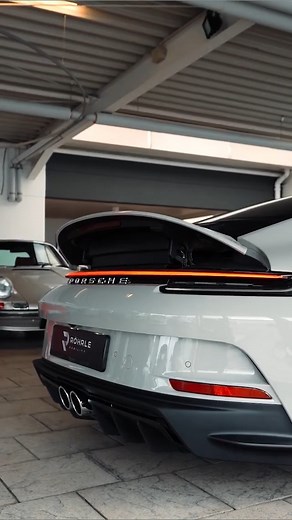 29K views · 891 reactions | Sound on ! GT3 Touring start tutorial filmed by our friends from @roehrle_mobility . Btw…this fantastic 2022 Porsche 992 GT3 Touring from German first delivery is up for sale on elferspot.com. Search for ID:2121007 #cars #supercars #elferspot | Elferspot | Facebook