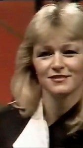 Pussycat - Take A Look At Me (1982) #dutchartist #pussycat #evergreensongs #nederpop #nederbeat #countyrock #musicalinda #RetroVibes #retromusic #vaneigenbodem #popmuziek #popmusic #kroncrv #dutchgroup #popgroup #musicgroup #musicvideo #takealook | Pussycat Online