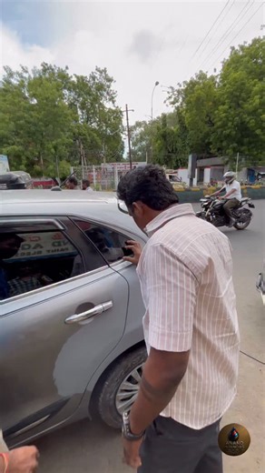 Anand agencies Trichy 🌈Akzonoble Wanda mixing 🌈 White Jeep Meridian 🌈 @jeepindia @jeepindia @jayarajjeep For more details and orders contact 📲 6385543643 9600794381 We serve all across Tamilnadu, Kerala, Karnataka, Andhra Pradesh , Telengana ( and in request to other states) 📍Anand agencies, Trichy, Tamilnadu , Opposite to Head Post Office,Trichy near Bank of India Pin-code : 620001 Follow us on Facebook ( Anand agencies automotive and decorative paints Trichy ) https://www.facebook.com/pro