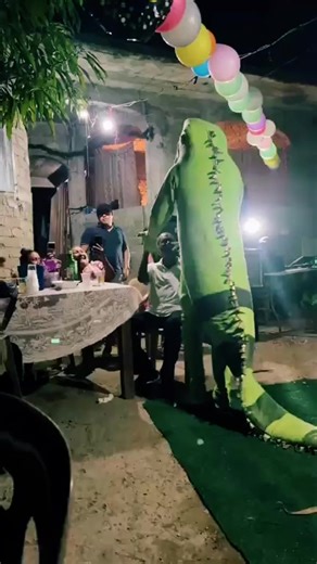 La iguana en la fiesta del Tío Chacho 🥳🥳🥳 #therian #therians #fypシ゚viral #fyp #paratiiiiiiiiiiiiiiiiiiiiiiiiiiiiiii