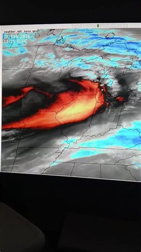 Atmospheric Desert Detected Over Illinois