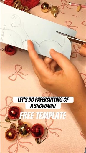 Free snowflake template. Print & cut with me ❄️✂️ on Patreon for free members