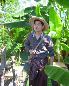 129K views · 4.2K reactions | ကိုရင်သာအေးနှင့်မယ်ထွေး...