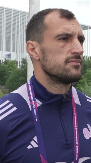 Les Bleus arrivent au Stade Atlantique de Bordeaux