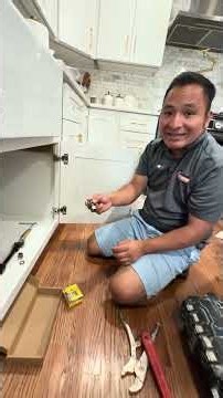 How to change a shut-off valve in under 5 minutes #plumbing