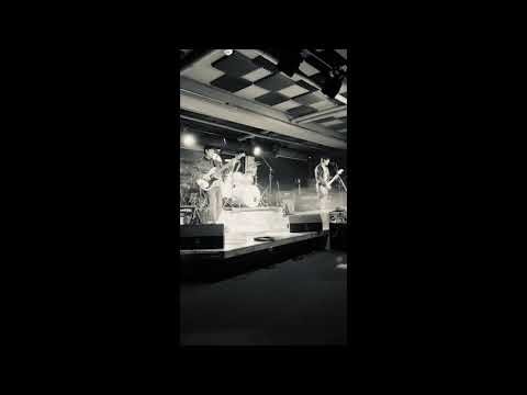 Nirvana- In bloom / band cover (bass)
