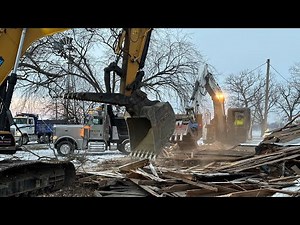 DEMOLISHING A TWO STORY BARN!!