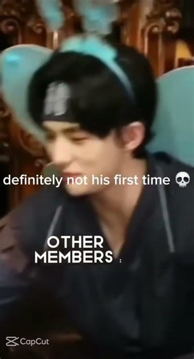 Definitely not the first time 😭😭😭 #skz #straykids #스트레이키즈 #maknae #jeongin #drinking #capcut
