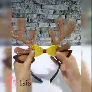 302K views · 9.9K reactions | Diadema de Reno para Niñas de Navidad | Manualidades con Astrid | Facebook