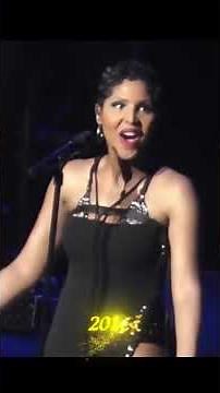 Toni Braxton performing "Un-break my heart" #tonibraxton #00s #90s #fyp #music