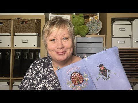 Flosstube #9 Where did August go?! Lots of stitching, berry razzlers & a new Scottish word for you!