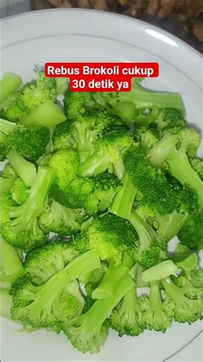 Tips for Perfectly Boiled Broccoli #broccoli #boiledbroccoli #deliciousbroccoli #tipsforperfectbo...