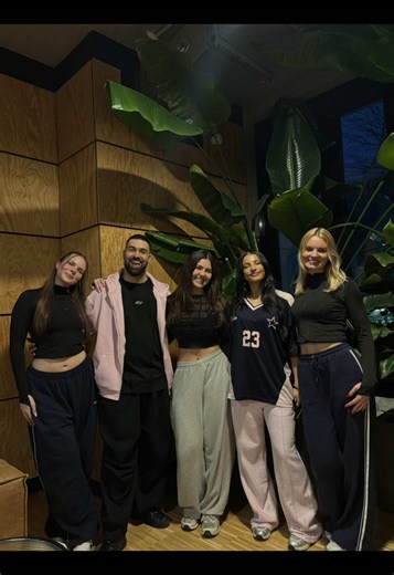 Reggaeton Dance Workshop with Ivana Santacruz