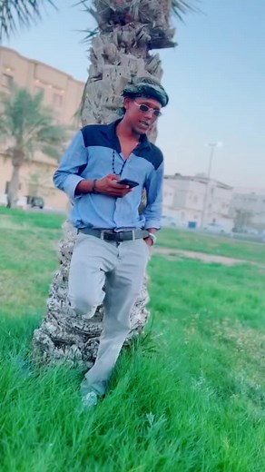 How to Use Your Smartphone Outdoors Effectively