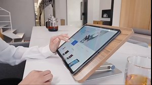 Laptop Stands,Wooden Laptop Stand,Height Adjustable Laptop Stand,Standing Laptop Desk,Suitable for Laptop Stands of 9.7 to 15.6 inches,Suitable for Reading Books and Drawing.