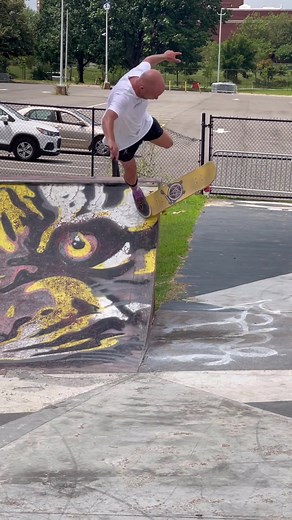 #PartyDestroyerAdvice: When buying skateboards, choose boards with the right specs for your style! #SkateboardTips #ChooseWisely #SkateboardBoards #SkateSetup 🛹 For the best one-foot tail slide body burial out, practice your technique and balance! #TrickTips #SkateboardingTricks #TailSlideBodyBurial #SkateboardSkills #BlackRoseSkateboards #SparksGoOutSkateboarding #TeamSGW 🌹 #SkateboardingDC #SkateboardingMaryland #SkateboardingDetroit #SkateboardingLasVegas #SkateboardingCommunity #SkateLife