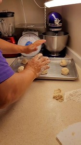 43K views · 1.6K reactions | Como hacer champurradas super tostadas Paso a paso 336 gr de harina 10 gr de royal Vainilla al gusto 1 huevo 112 gr de manteca vejetal 167 gr de azucar 75 gr de leche Tiempo de horno 170 grados sentigrados x 45 minutos Ver el procedimiento en el video | Panadería paso a paso con Sergio López | Facebook