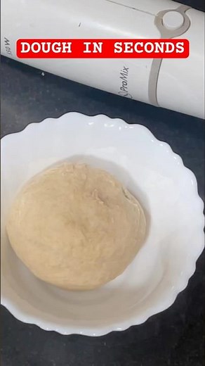 “Hand Blender Hack: Dough in Seconds!”