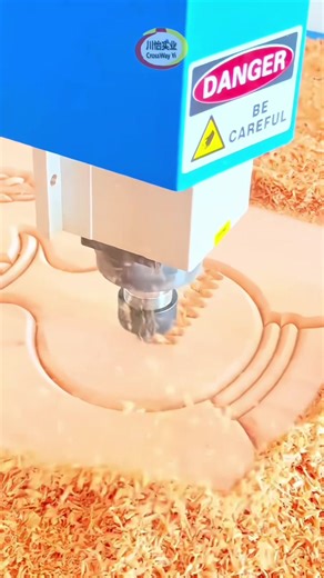 Benefits of CY-6090 and CY-1325-B CNC Routers for PVC Signage