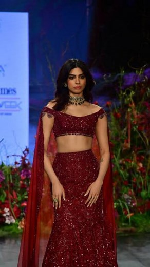 53K views · 107 reactions | Thoughts on the recent Fashion Show! #glamsham #fashion #fashionshow #glamour #khushikapoor #adahsharma #natasa #bollywood #entertainment | glamsham.com | Facebook