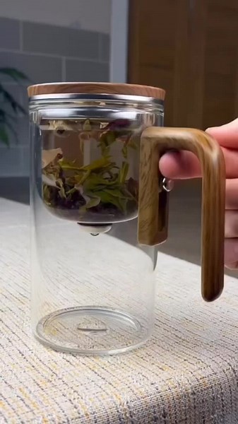 Chaleira de Vidro com Infusor: O Chá Perfeito