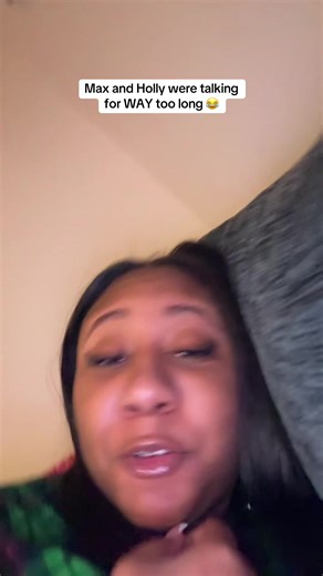 Max and Holly's Long Talk in Stranger Things