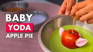 34K views · 202 reactions | Baby Yoda Caramel Apple! This apple pie is simply the best in the galaxy 不敖 | Chefclub Network | Facebook