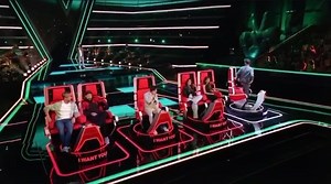 Watch] ZIMBABWEAN Reggae artist iFINTON impresses at the Voice GERMANY 2020 | EarGround TV