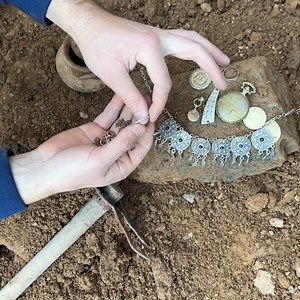 Ancient Maps Hidden Riches | GoldHunting