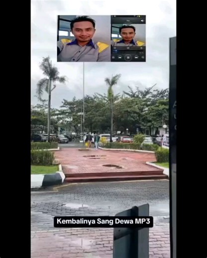 MAKASSAR INFO OFFICIAL on Instagram: "Di video berdurasi singkat itu, Dian mengungkapkan bahwa ‘Mas Stafa Band’ itu berasal dari Makassar, Sulawesi Selatan. Selain itu, ia juga menyebut bahwa pria tersebut kini bekerja di salah satu perusahaan Badan Usaha Milik Negara (BUMN) Dalam keterangannya, Dian juga menyebut bahwa pria yang selalu muncul di setiap playlist lagu pada era 90 hingga 2000-an itu, disebut dulunya kerap membajak lagu-lagu hits hingga kemudian fotonya beredar luas dan dikenal ban