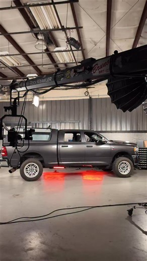 Building a mobile mechanic rig loaded up with all the goods! Here’s a little BTS look at how we’re helping one owner take his business to the next level! Check your local listings to see it all on MotorTrend TV! | Truck U