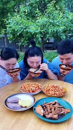 Funny life #eating #food #cooking #fyp #foryou #usa #uk