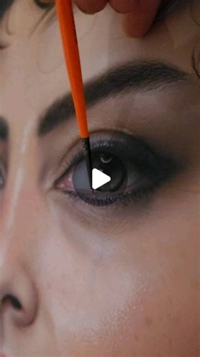 Samira Hatami | ‎Oil on canvas (140*150 cm) این نقاشی هم تموم شد✔ #oilcanvas #hyperrealisticart #surrealism #oilpainting #رنگ_روغن‎ | Instagram