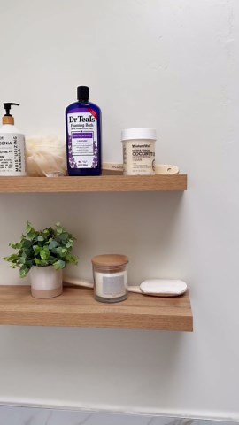 INHABIT UNION Oak Floating Shelves for Wall，24in Wall Mounted Display Ledge Shelves Perfect for Bedroom, Bathroom, Living Room and Kitchen Decoration Storage (Oak, Set of 2)