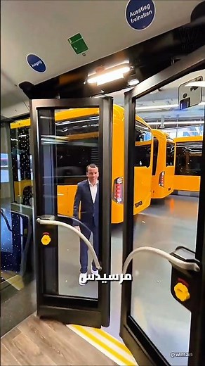 حافلات مرسيدس الجديدة تستعد للخروج للنقل في شوارع ألمانيا صالون يسير على عجلات 🚍🇩🇪