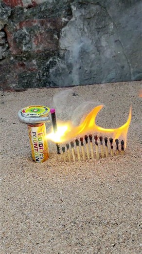 Macthstik chain vs bijali cracker 🫨 crazy crackers testing #shorts #short #fireworksw🫣💥