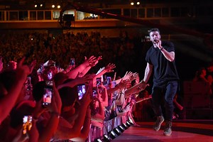 Story Behind the Song: Sam Hunt, 'Hard to Forget'