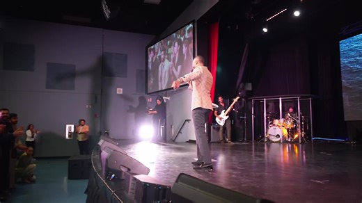 24K views · 1K reactions | Church will be churching at all times , Great Grace Miami Florida  see you tonight!!! | Passion Java | Facebook