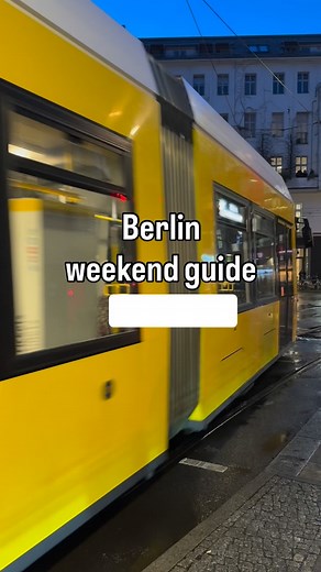 ✨Berlin weekend guide✨ 14-16 November Wondering what to do in Berlin this weekend? Check out these must-see events: 🗽Berlin Freedom Week @berlinfreedomweek 📅8-15 November 📍all over Berlin for free 🎸Voices Berlin Festival @voices.berlin festival of contemporary music, theater and dance 📅till 16 November 📍various places in Berlin 🖌️Zeughausmesse @zeughausmesse contemporary art fair 📅13-16 November Kühlhaus Berlin 🎥Italian Film Festival @italianfilmfestival.berlin 📆11-16 November 📍Schönh