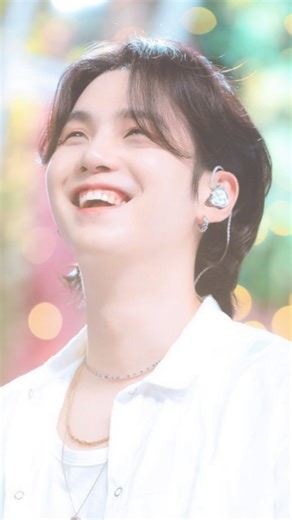 lona | ユン ♡ on Instagram‎: "اتمنى اقول هذا الكلام لهُ 🪷 ‎⑅ My refuge ꒰ @agustd ꒱ 🪷 ‎. ‎. ‎. ‎#yoongi #minyoongi #슈가 #SUGA #AgustD #민윤기 #슈가 #bts #suga #LOVE_YOU_YOONGI"‎