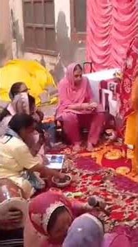 पूरी माताजी की भेंट देखने के लिए चैनल पर जाएं