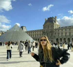 Lizzy Greene on Instagram: "🇬🇧+🇫🇷="