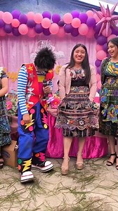 La REACCIÓN de RABANITO al ver a la SEÑORITA y la risa del PATOJO 😂 #paratiiiiiiiiiiiiiiiiiiiiiiiiiiiiiii #humor #fypシ #risas #chicas | Rabanito y Tomatillo SHOW