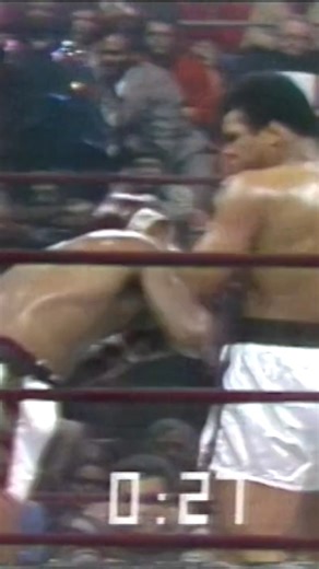 Ali was not holding back here 🔥 | Top Rank Boxing: The Vault