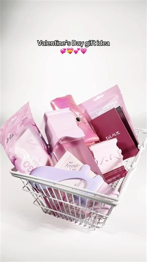 Valentine's Day Gift Ideas from SAFF & Co. Pink Collection