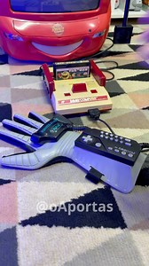 Power Glove PacMan 🧤🎮 #nintendo #gameplay #gaming | oAportas